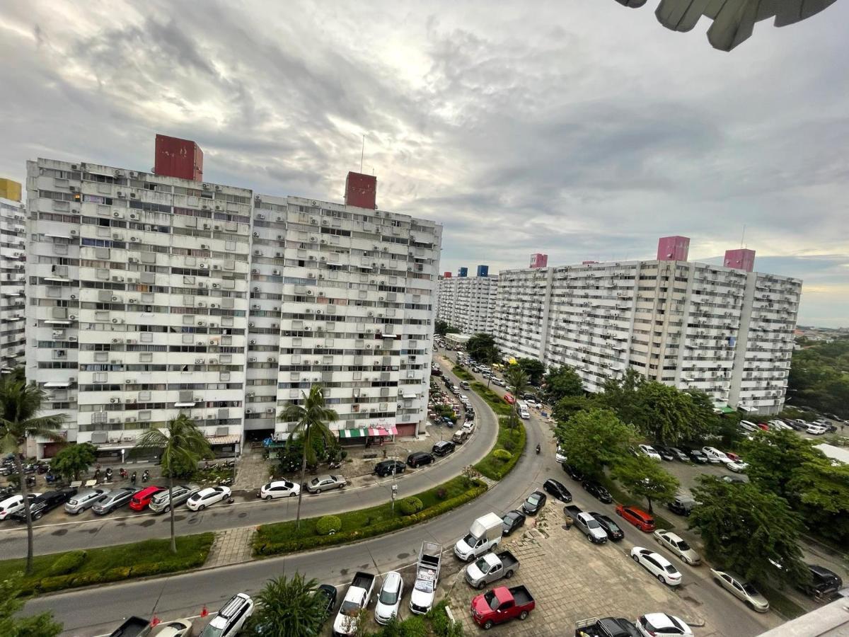 Popular Condo เมืองทองธานี باك كريت المظهر الخارجي الصورة